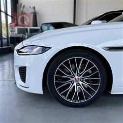 جاگوار XE